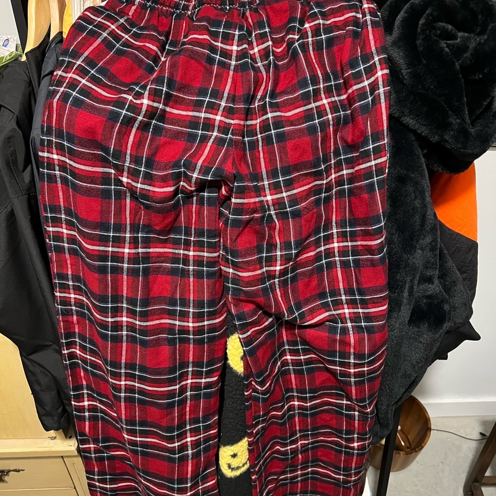 Plaid Lounge Pants - Red and Black
